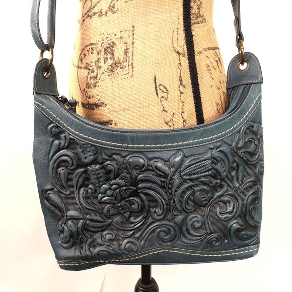 b.o.c. Embossed Botanica Crossbody Bag Teal - Picture 1 of 6